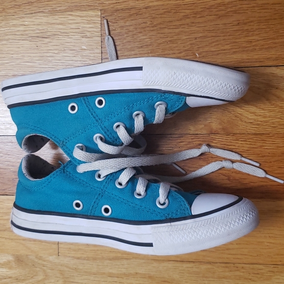 Converse All*Star Youth size 12 Unisex EUC! - Picture 6 of 9